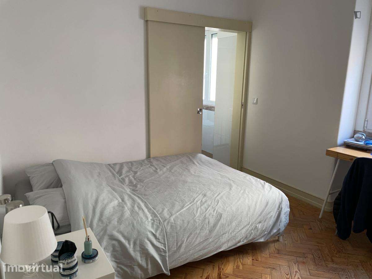 Quarto - localizado em Santa Apolónia Lisbon - Grande imagem: 3/13