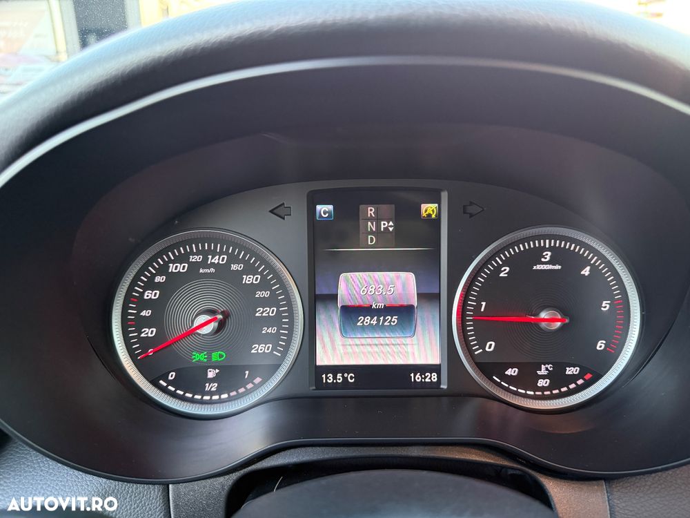 Mercedes-Benz C 220 d 4MATIC Aut. - 13