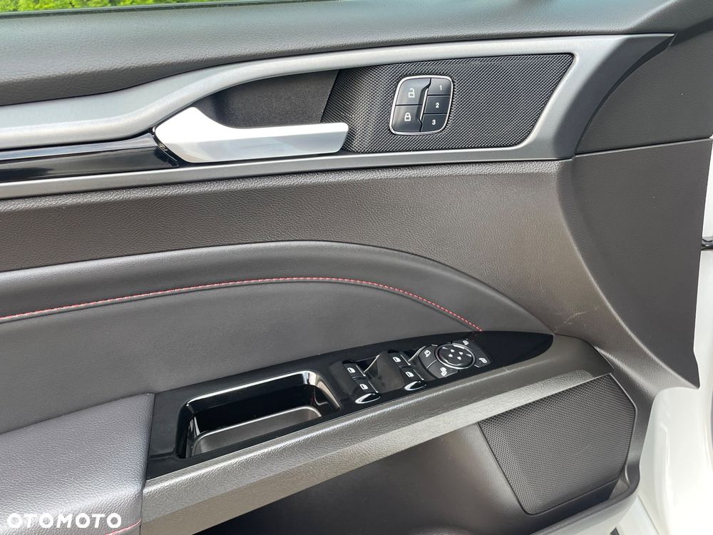 Ford Mondeo - 18