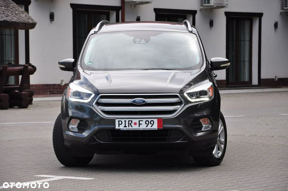 Ford Kuga - 2