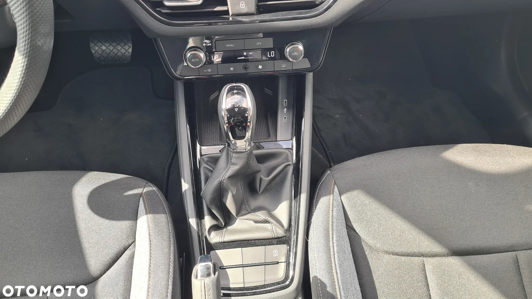 Skoda Scala 1.0 TSI Selection DSG - 18