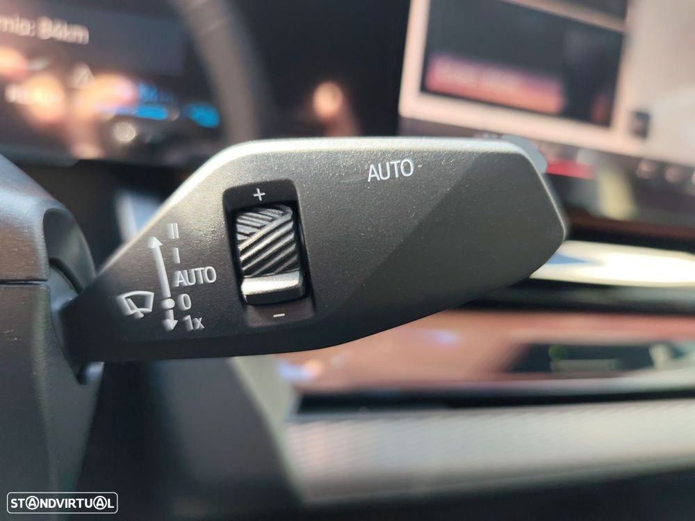 BMW 530 e Pack Desportivo M - 21