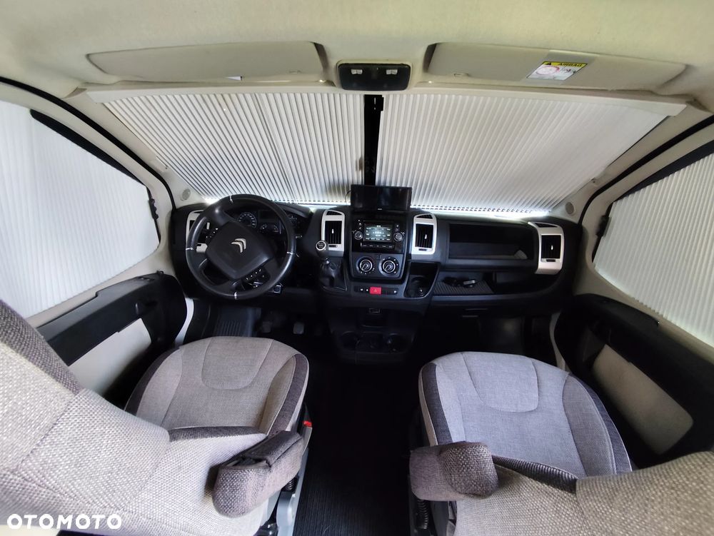 KNAUS Citroen Jumper kamper Knaus Box Star 600 - 8