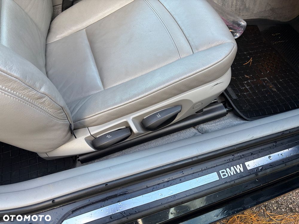 BMW Seria 3 320d - 35
