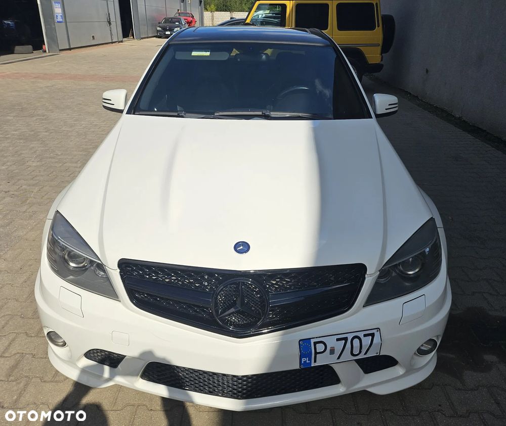 Mercedes-Benz Klasa C 63 AMG 7G-TRONIC - 18