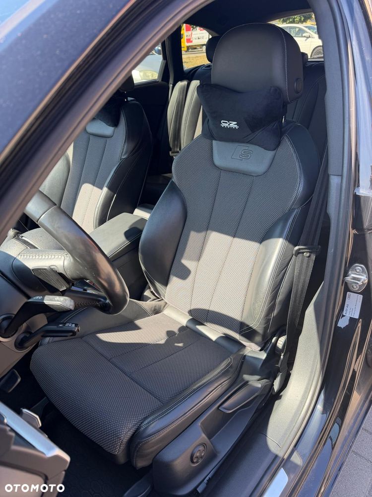 Audi A4 Avant 2.0 TDI S tronic - 16