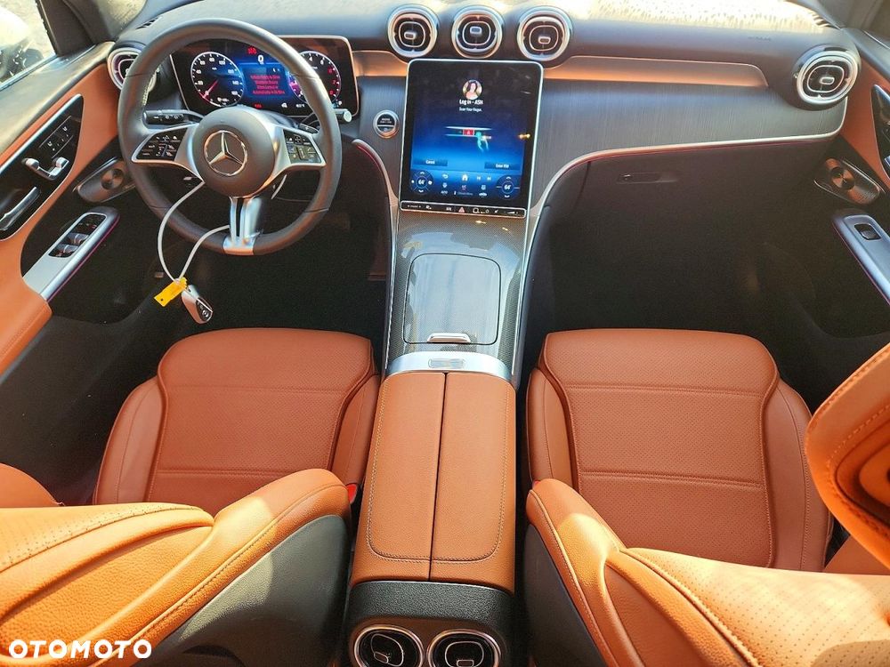 Mercedes-Benz GLC - 9