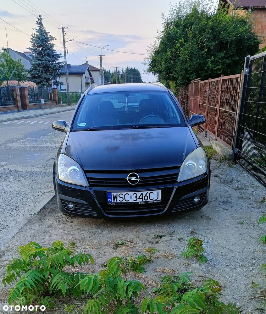 Opel Astra 2.0 Turbo Cosmo - 1