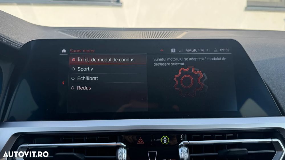 BMW Seria 3 330e Aut. Luxury Line - 19