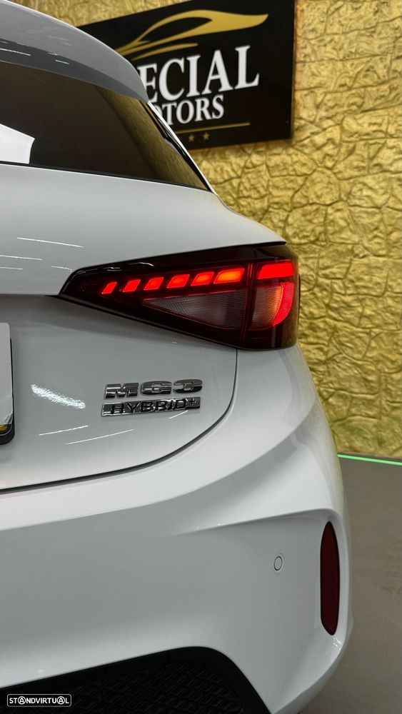 MG MG3 1.5 L Hybrid+ Luxury - 11