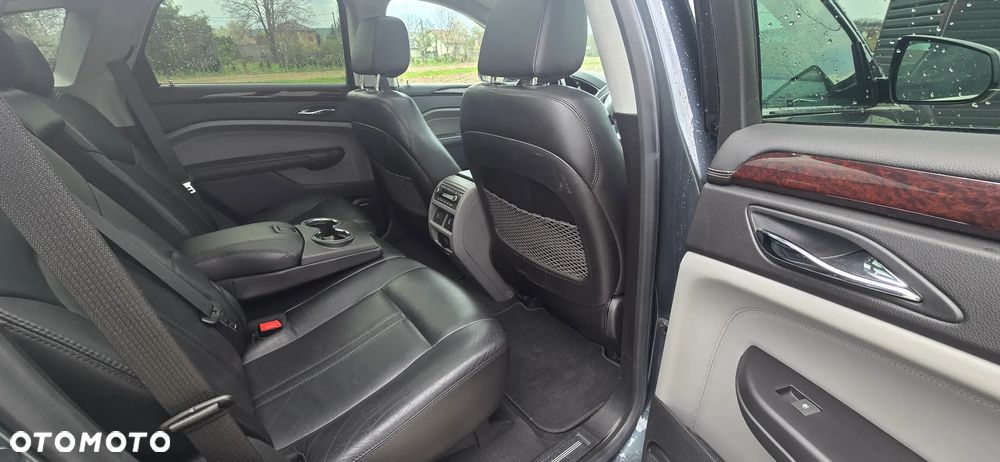 Cadillac SRX 3.0 V6 AWD Sport Luxury - 17