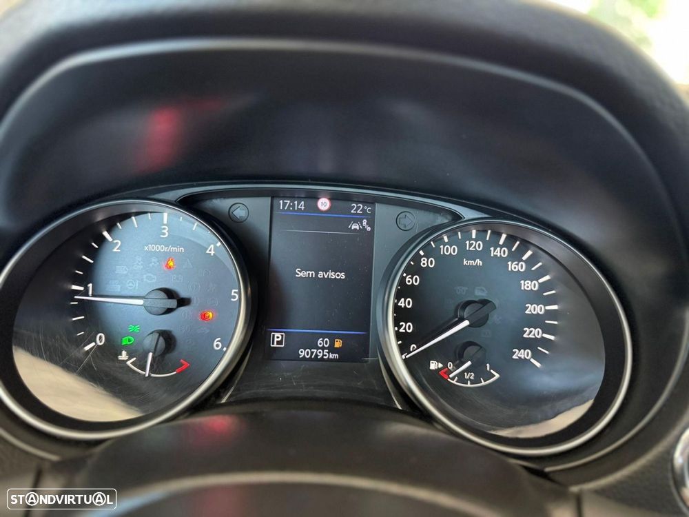 Nissan Qashqai 1.5 dCi Tekna - 13