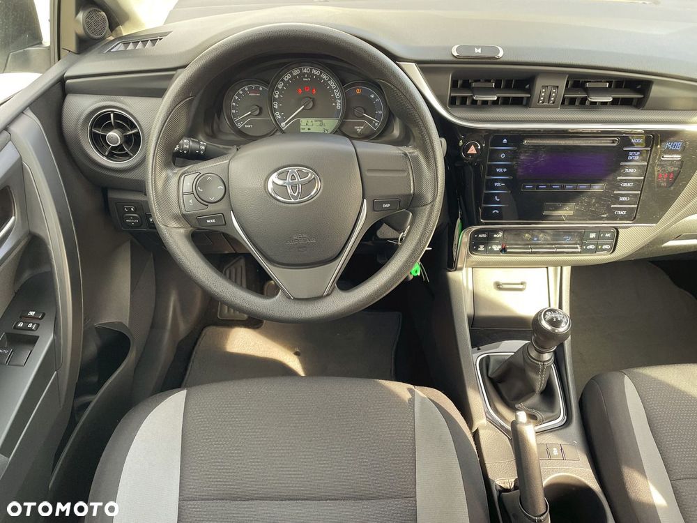 Toyota Auris 1.33 VVT-i Active - 15