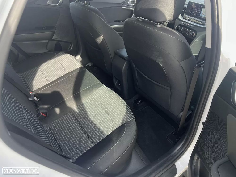 Kia XCeed 1.0 T-GDI Dynamic - 11