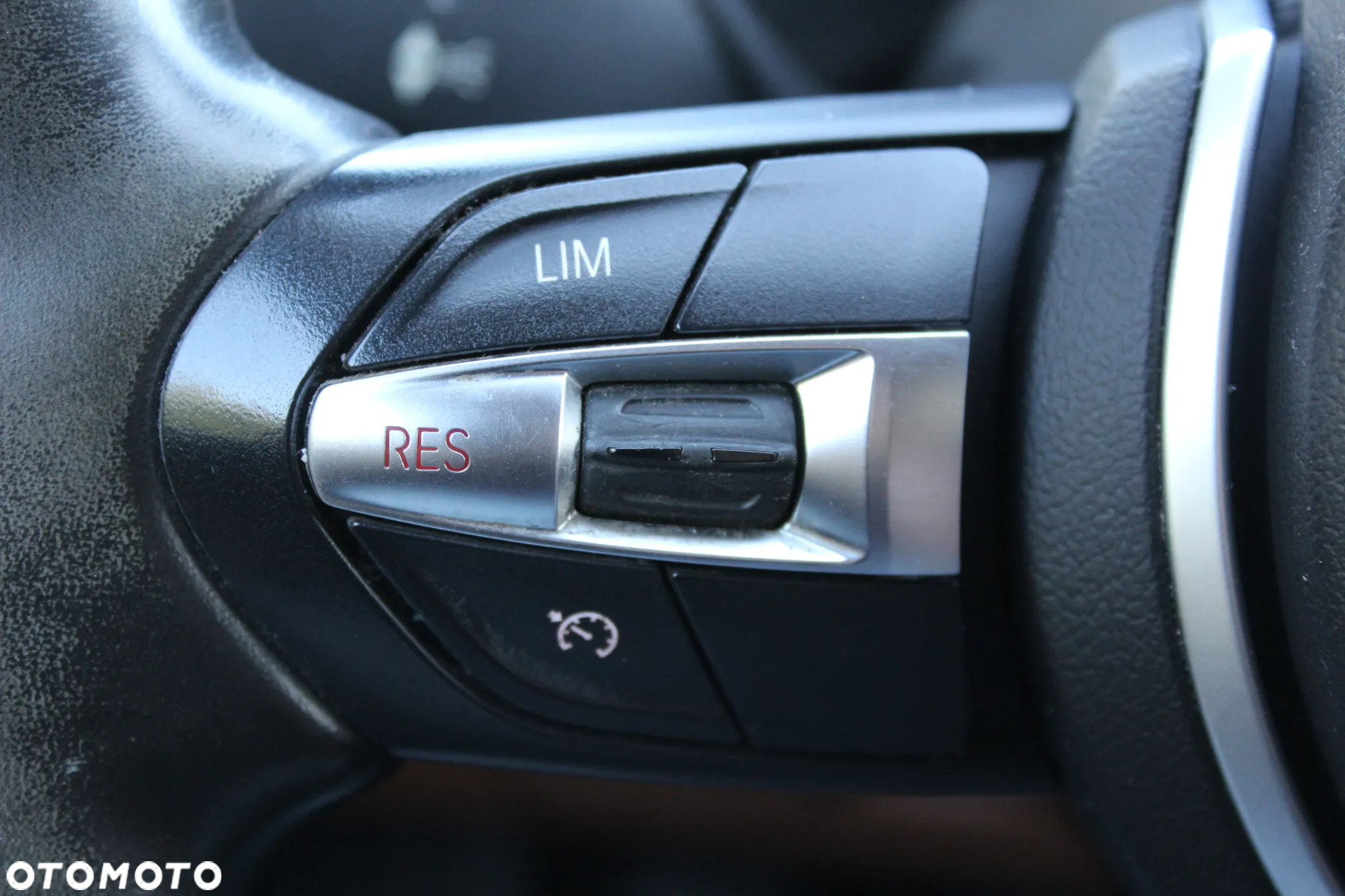BMW Seria 3 316d Touring Luxury Line - 17
