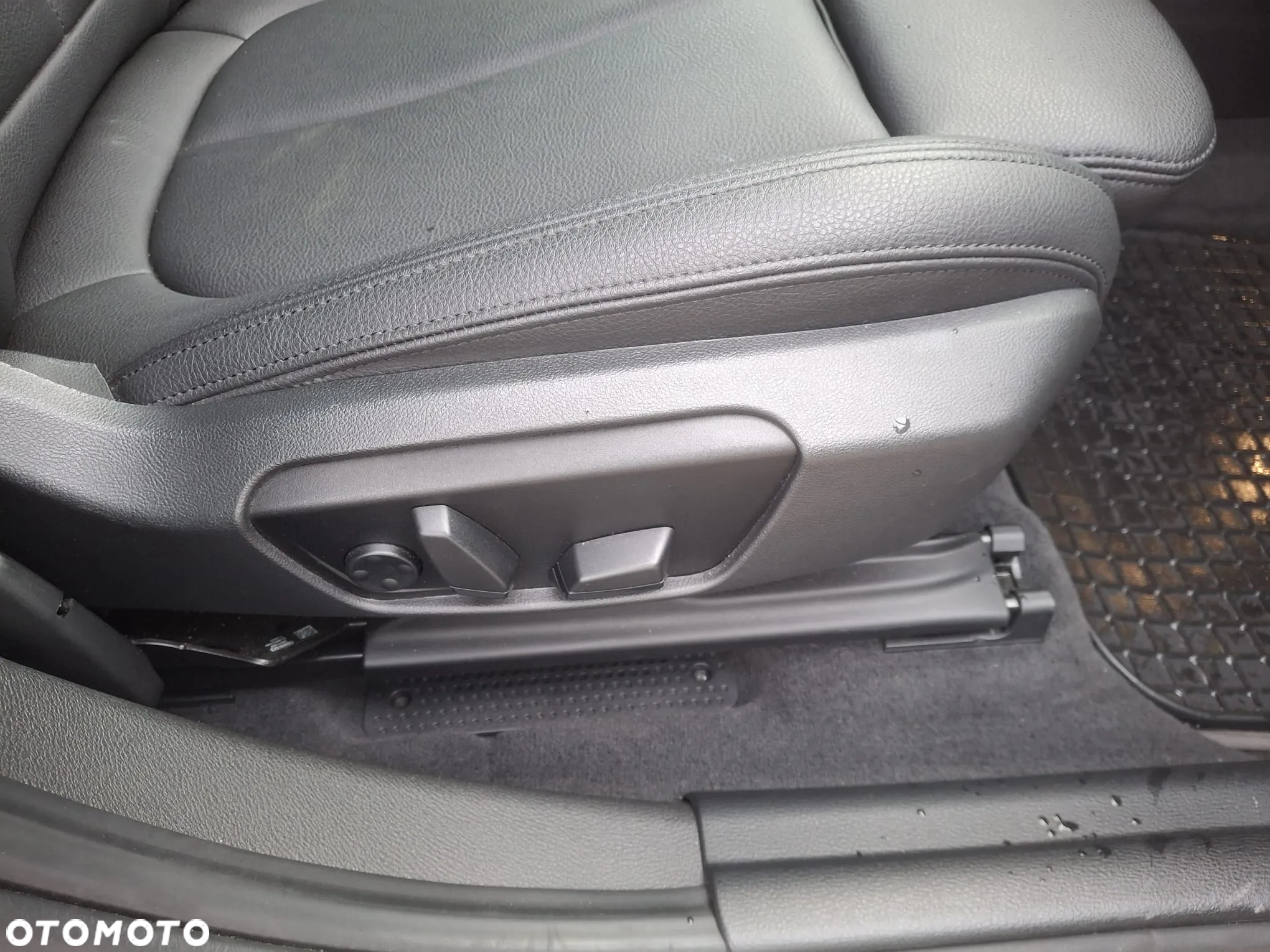 BMW X2 - 11
