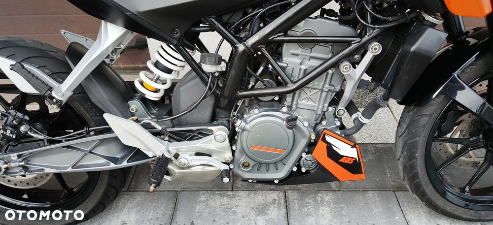 KTM Duke 125 - 8