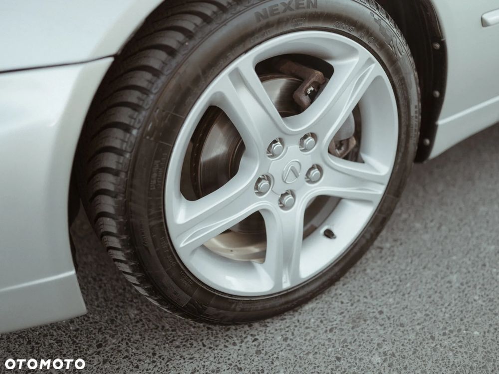 Lexus IS 200 SC Prestige - 12