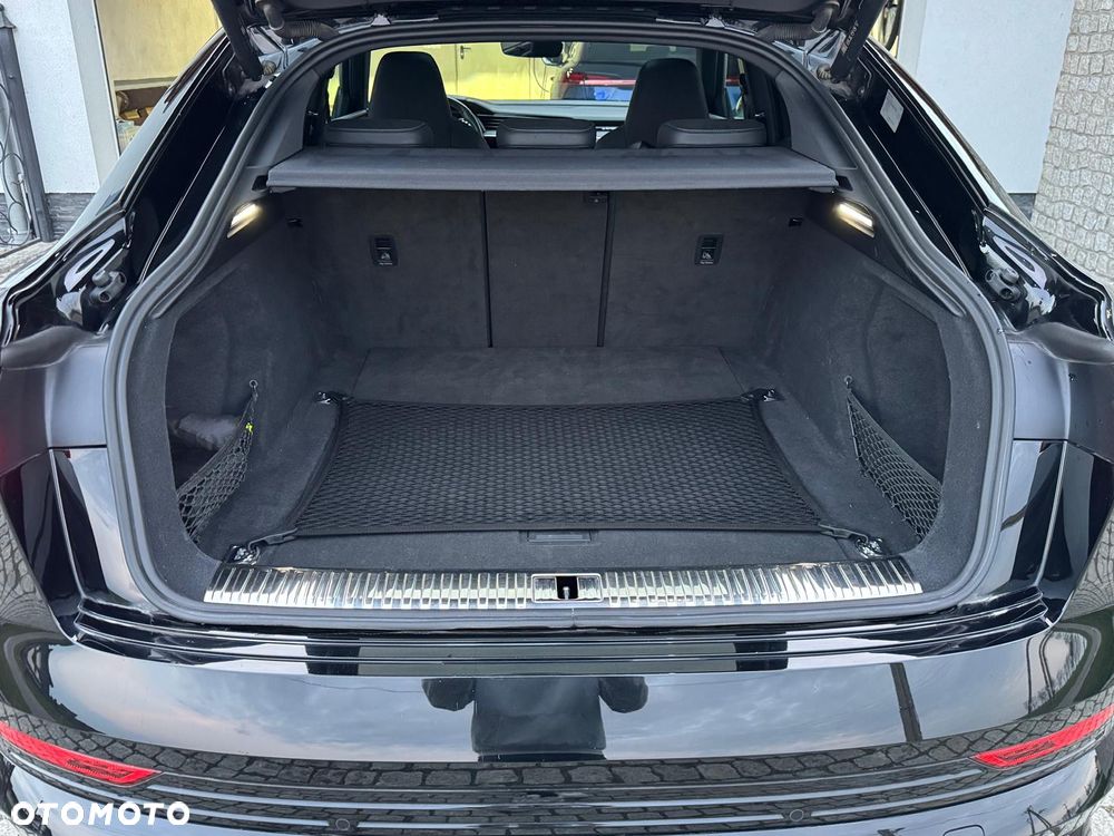 Audi e-tron S Quattro - 7