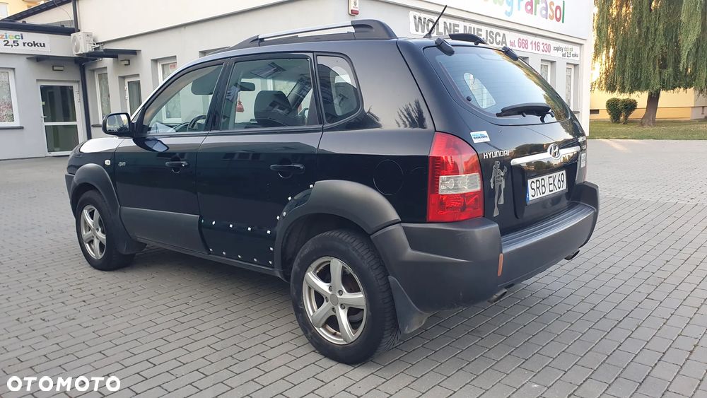 Hyundai Tucson 2.0 CRDi VGT 4WD GLS - 3