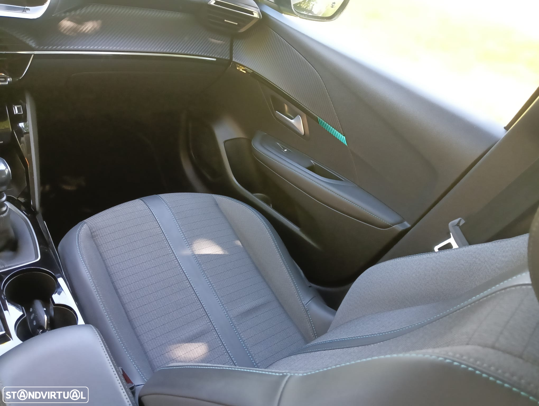 Peugeot 208 1.5 BlueHDi Allure Pack - 22