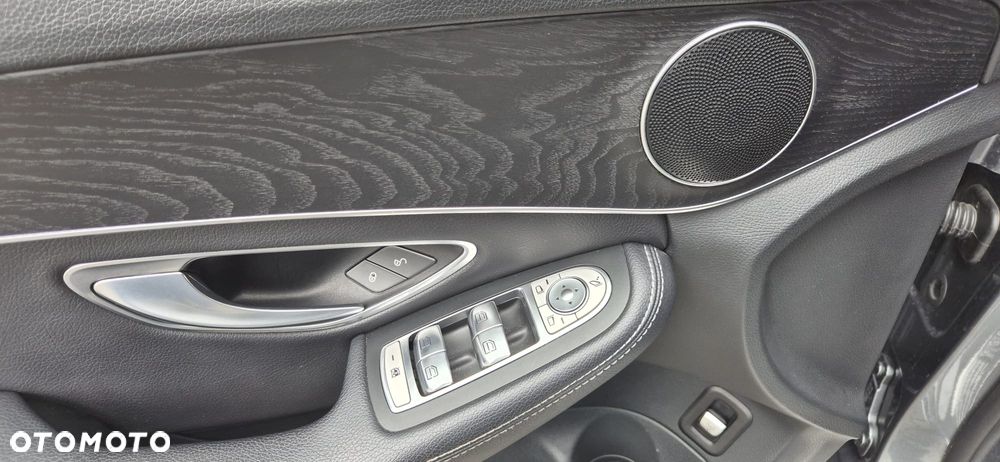 Mercedes-Benz Klasa C 200 d 9G-TRONIC Avantgarde - 13