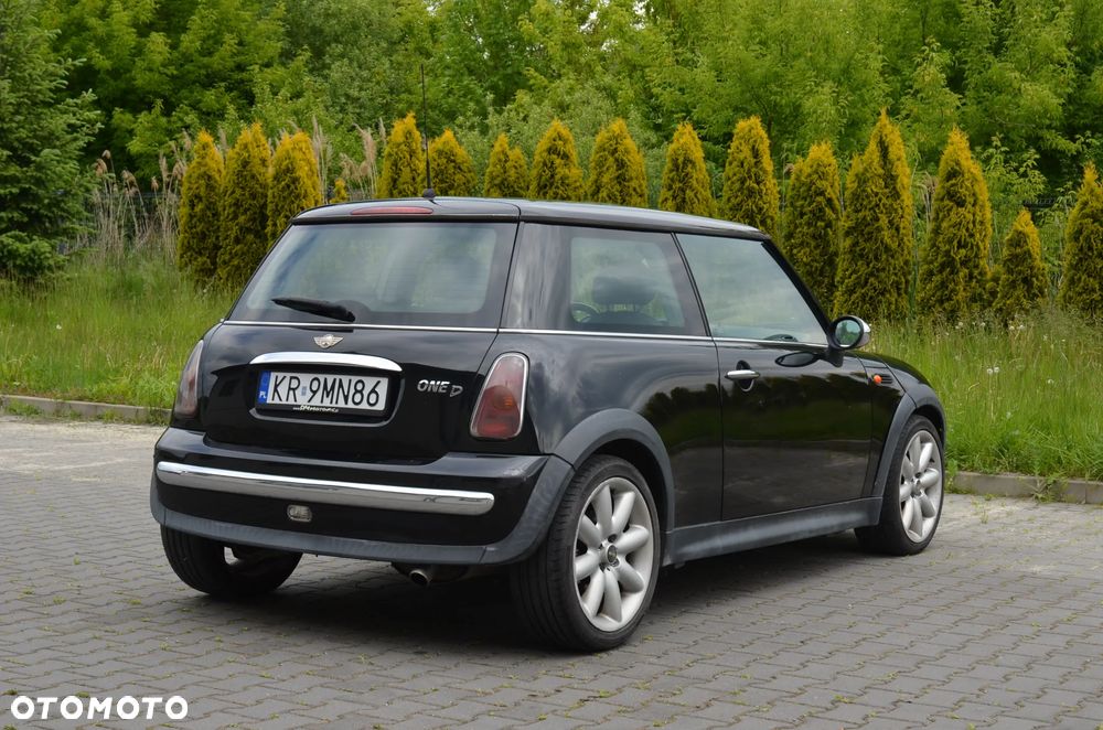MINI ONE - 25