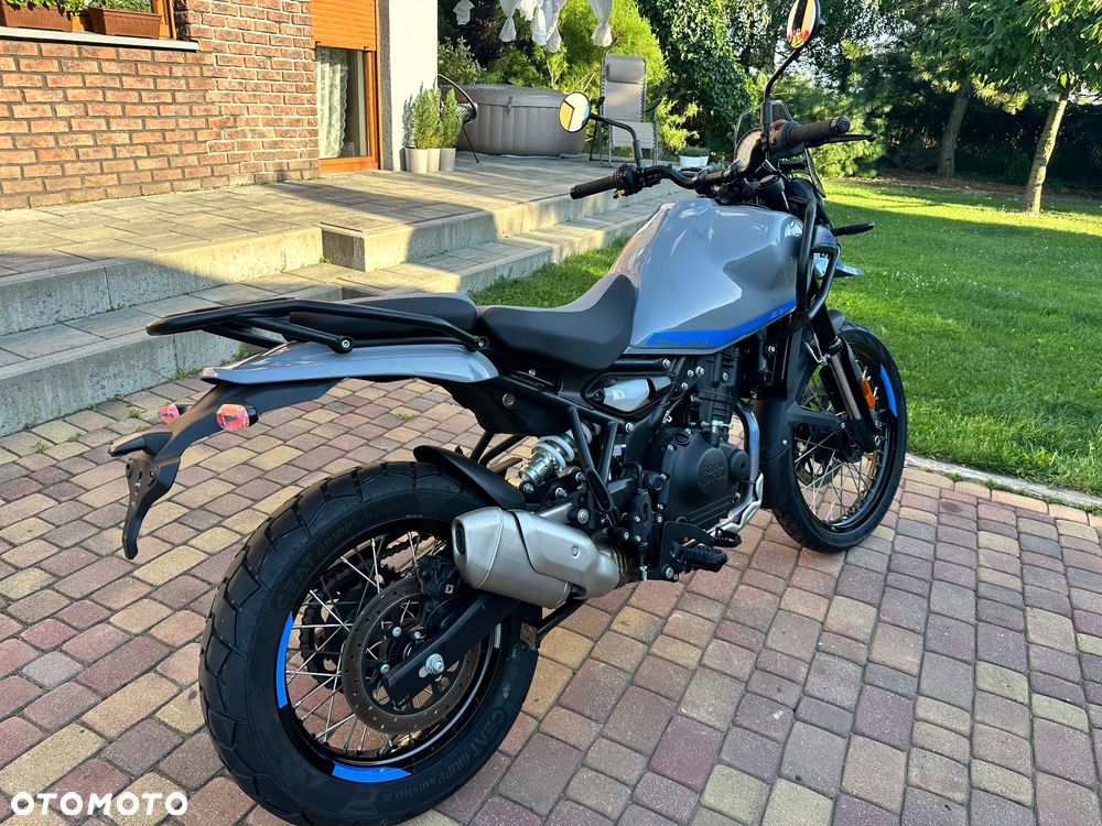 Royal Enfield Himalayan - 6