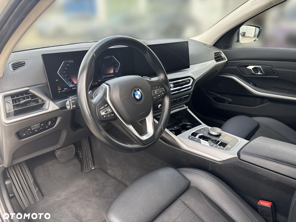 BMW 318D 2023 photo 5