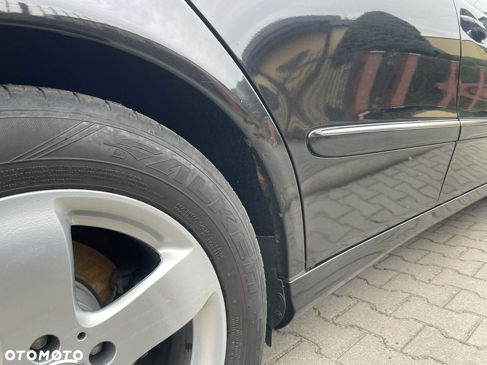 Mercedes-Benz Klasa E 200 Kompressor T Avantgarde - 17