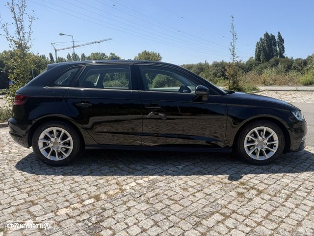 Audi A3 Sportback 1.6 TDI Attraction - 9