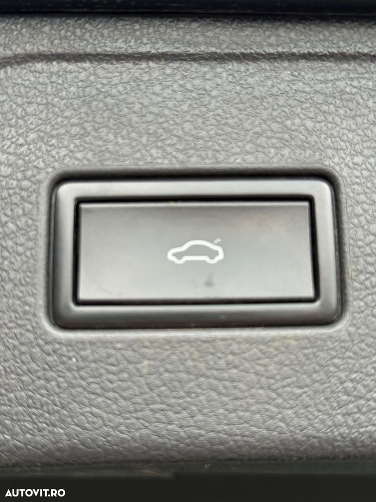 Volkswagen Passat Alltrack - 13