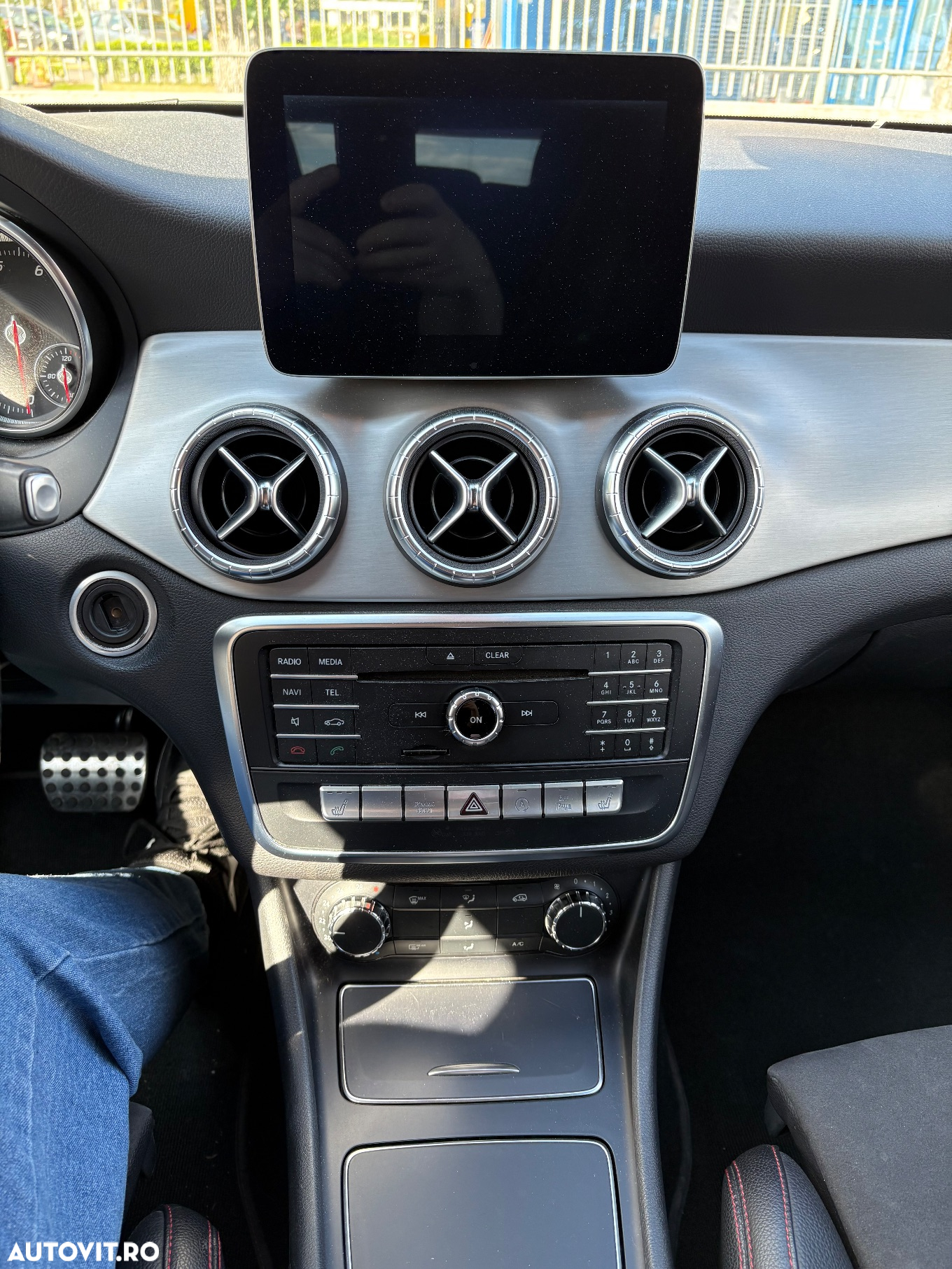 Mercedes-Benz CLA - 6