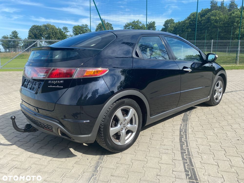Honda Civic 1.8 Comfort - 10