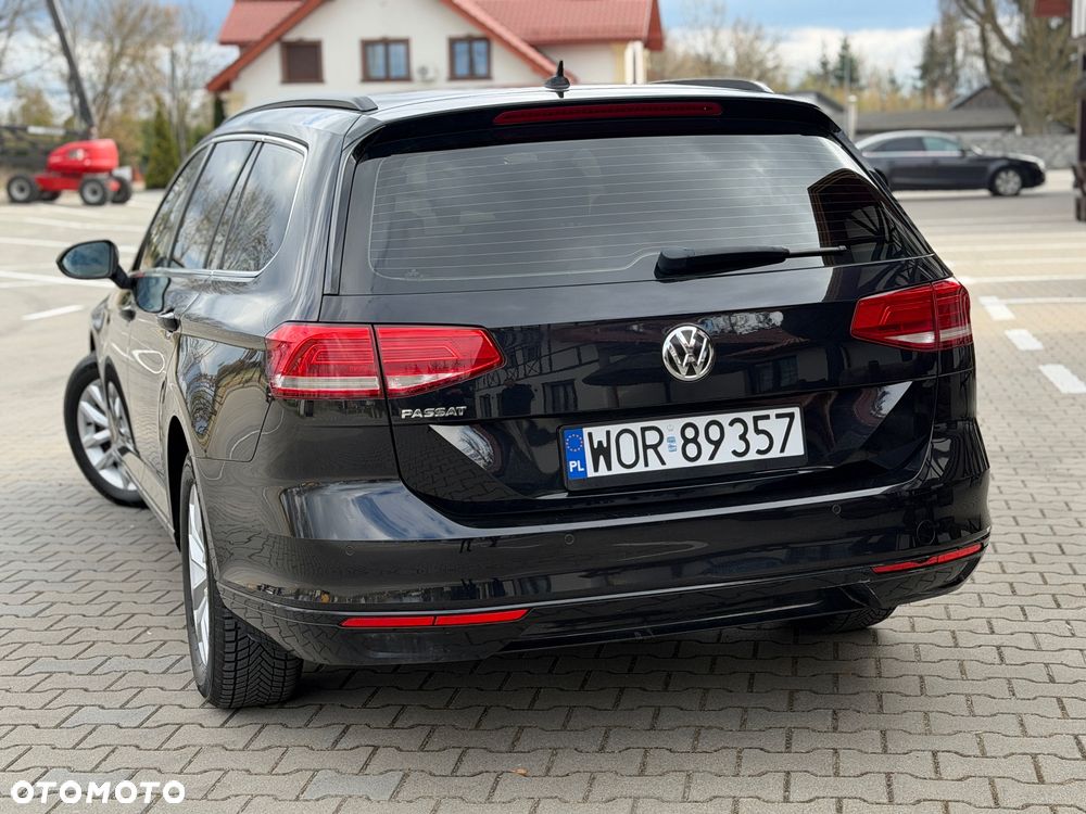 Volkswagen Passat 2.0 TDI SCR DSG Business - 20