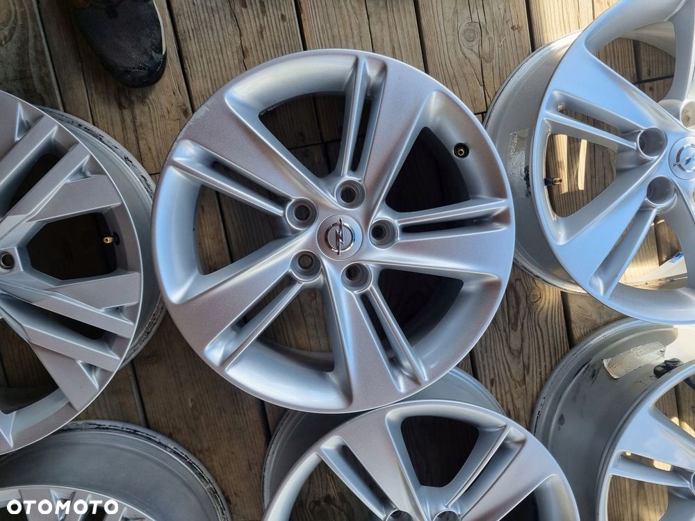 OPEL INSIGNIA B,ZAFIRA C,ASTRA J alu 7,5X17 ET45 5x115,czujniki super stan - 2
