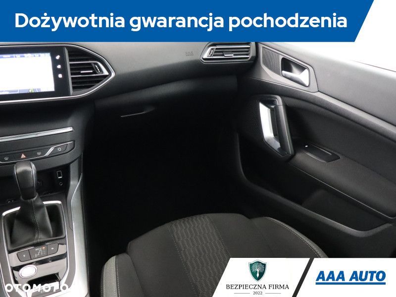 Peugeot 308 - 10