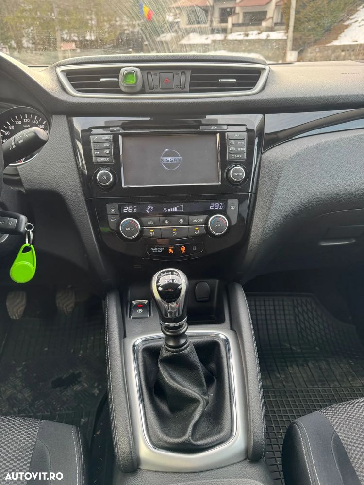 Nissan Qashqai 1.6 DCI ALL-MODE 4x4i N-Connecta - 7
