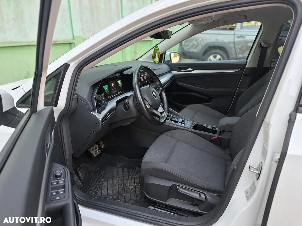 Volkswagen Golf - 14