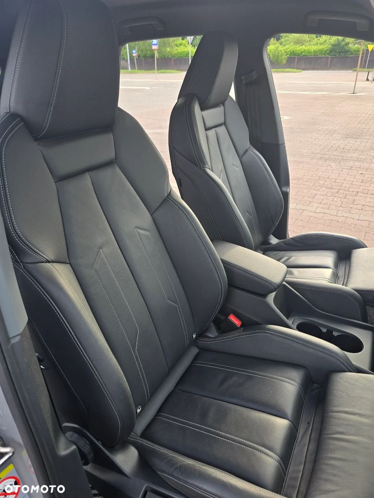 Audi Q4 e-tron 35 52kWh S Line - 17