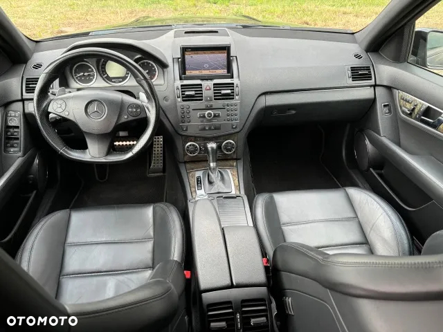 Mercedes-Benz Klasa C 63 AMG 7G-TRONIC - 6