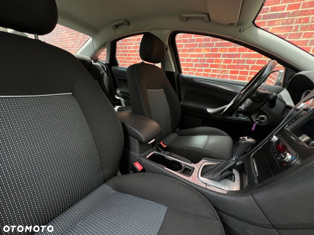 Ford Mondeo - 15