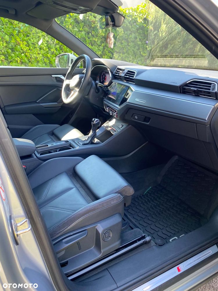 Audi Q3 2.0 TDI S tronic - 9