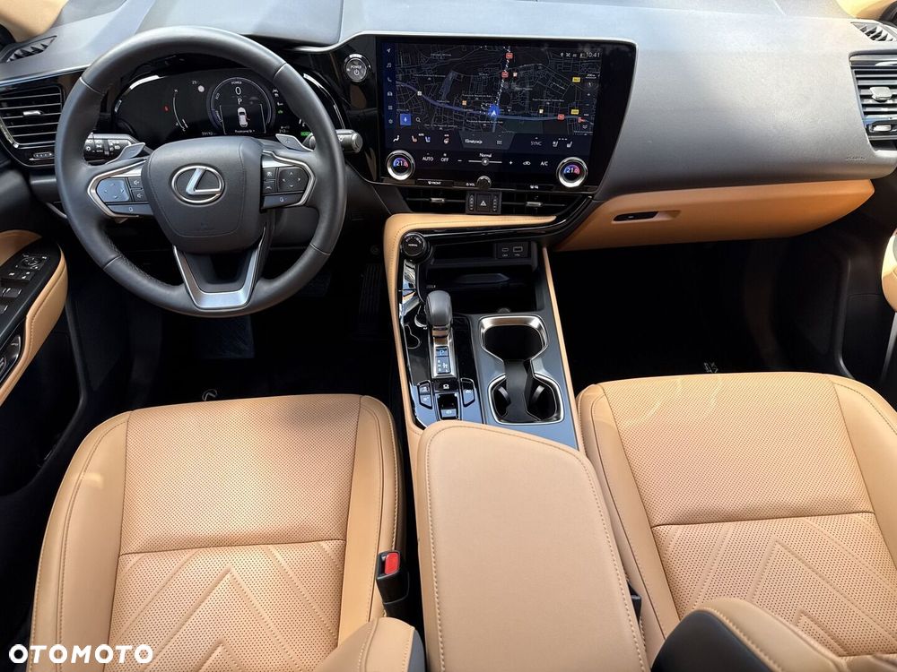 Lexus NX 350h Prestige AWD - 12