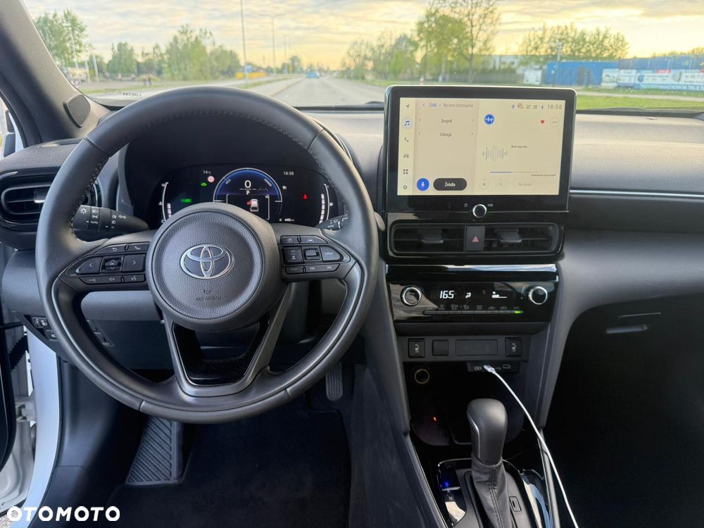 Toyota Yaris Hybrid 1.5 Premiere Edition - 13