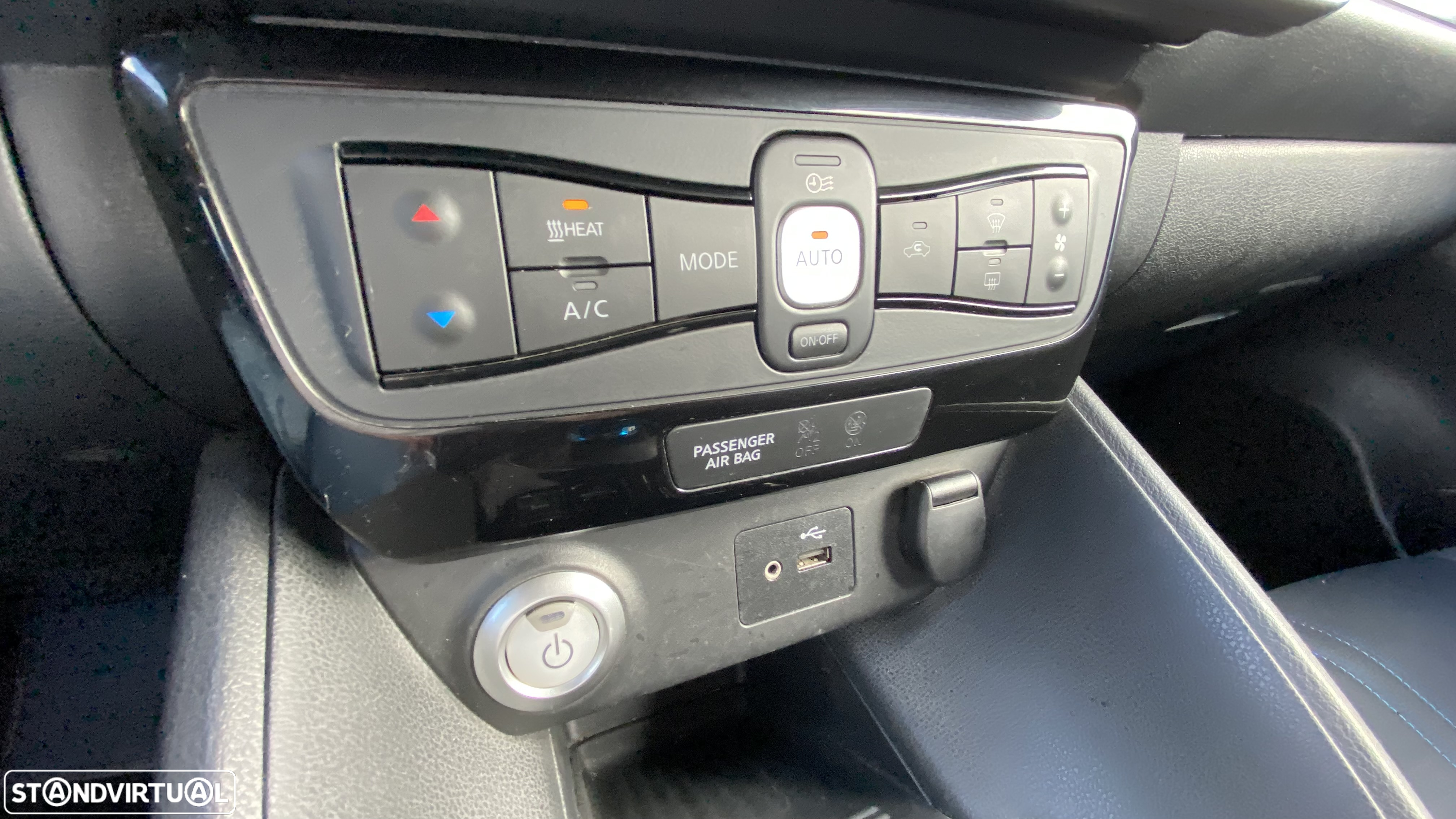 Nissan Leaf N-Connecta - 46