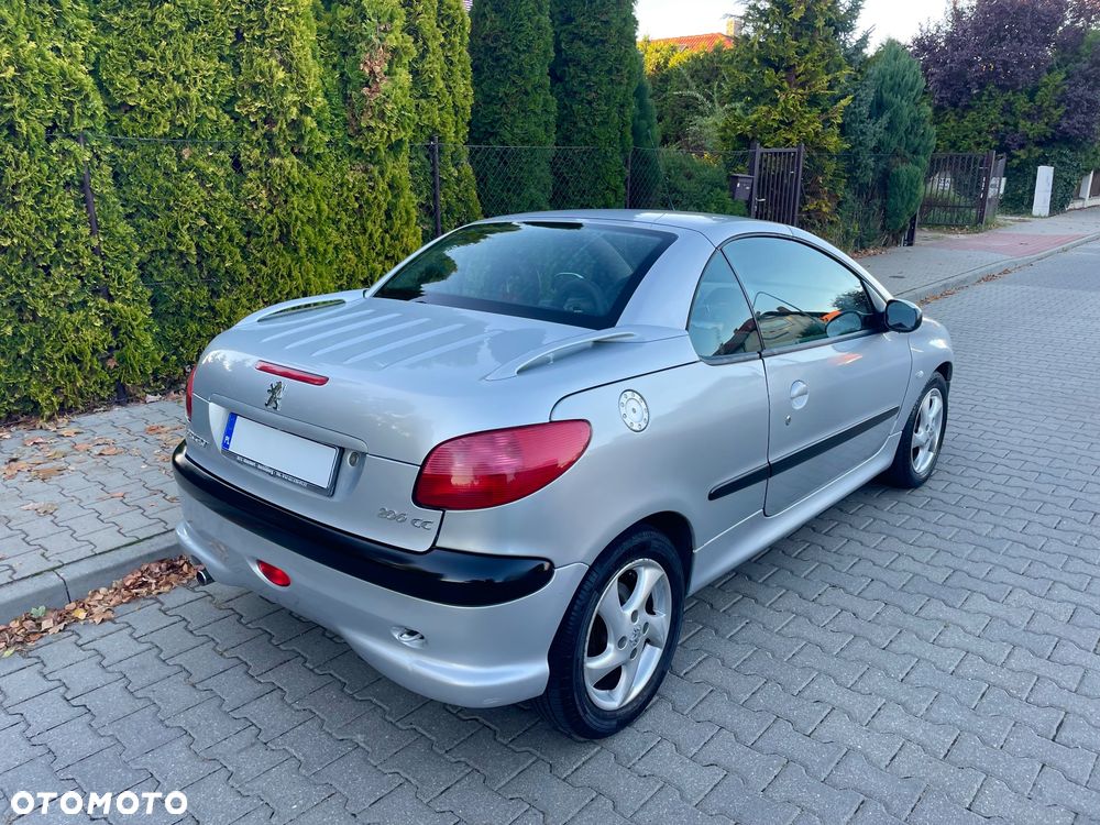 Peugeot 206 CC 110 Automatik Platinum - 3
