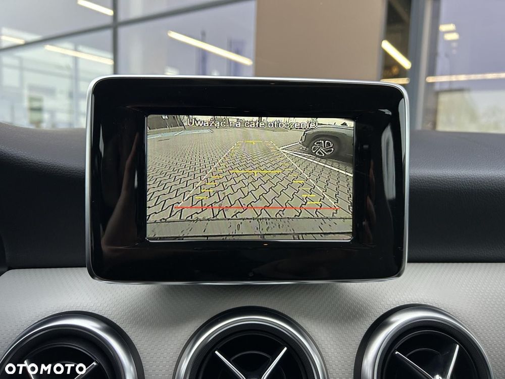 Mercedes-Benz Klasa A 180 7G-DCT - 27