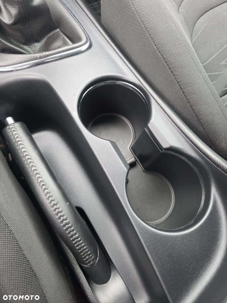 Kia Ceed 1.4 L - 16