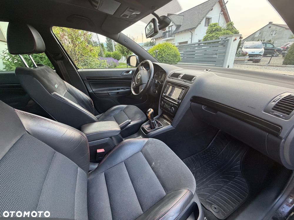 Skoda Octavia 2.0 TDI RS - 7